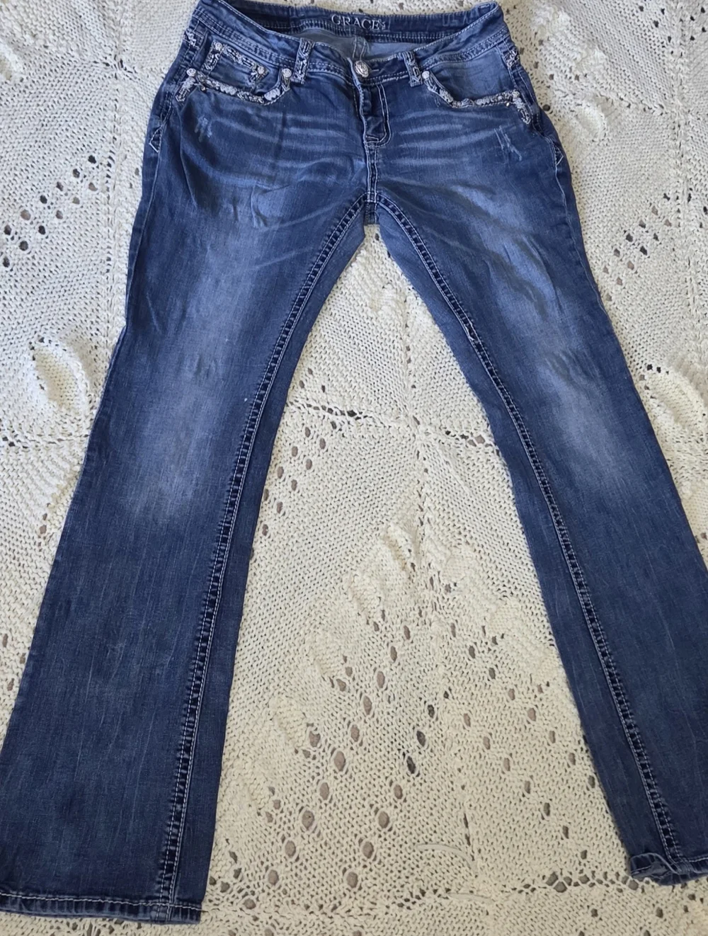 Grace in LA Bootcut Jeans | Embellished Pocket | Medium Wash | Size 30 - Picture 2 of 8